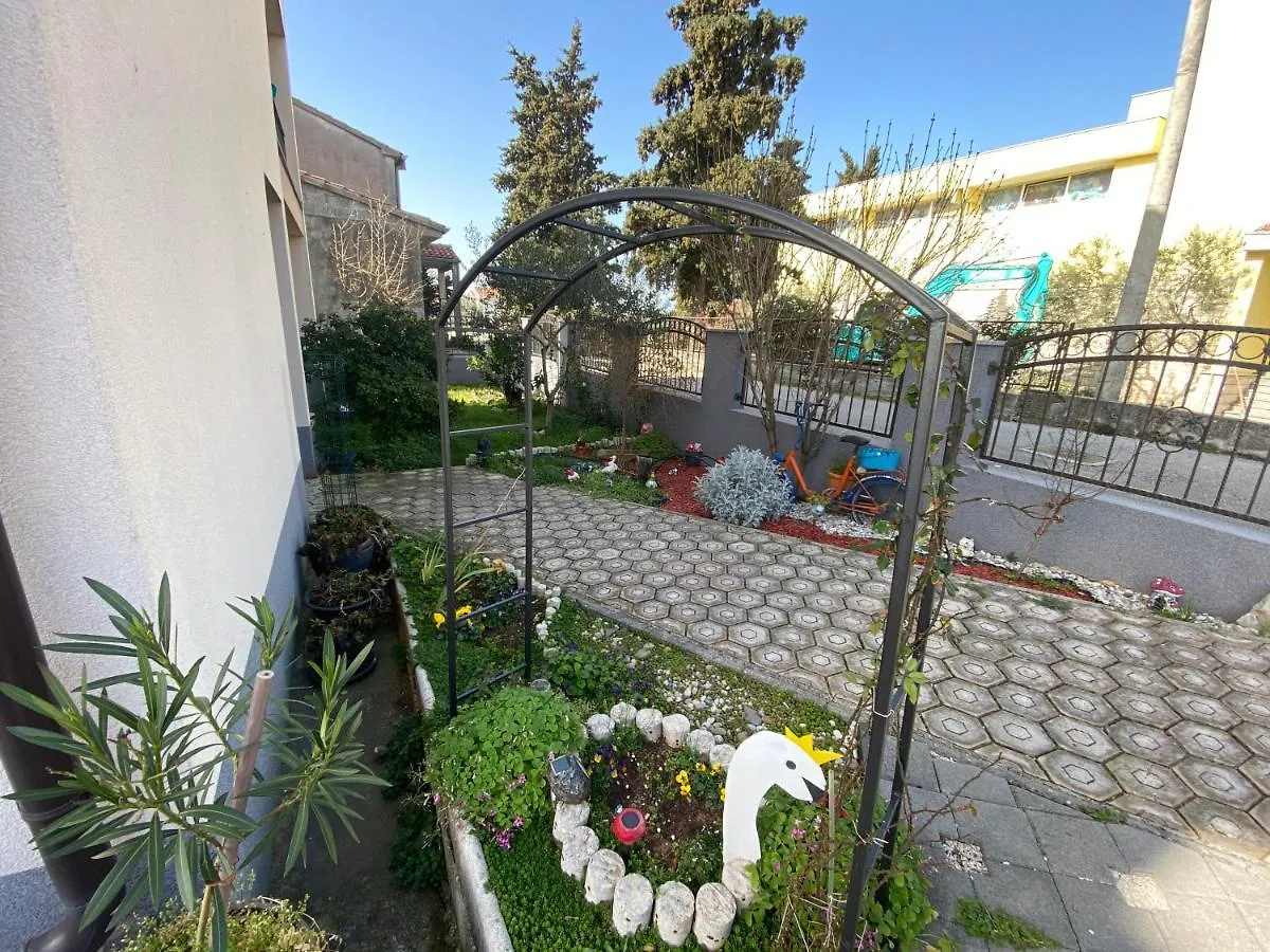 Apartmani Kristo Ζαντάρ Διαμέρισμα